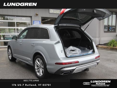New 2025 Audi Q7 3.0T Prestige image 5