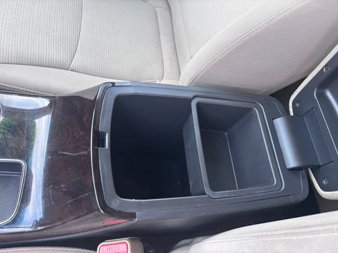 Used 2015 Kia Sorento LX FWD image 16