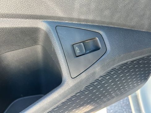 Used 2025 Volkswagen Jetta Sport image 19