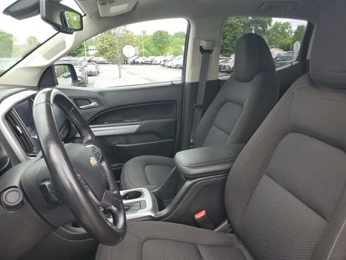 Certified 2022 Chevrolet Colorado LT AWD/4WD image 17