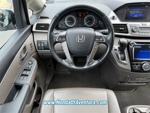 Used 2016 Honda Odyssey Touring image 11