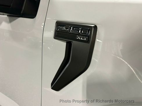 Used 2021 Ford F150 XLT w/ Equipment Group 302A High AWD/4WD image 9