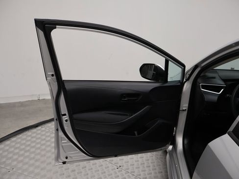 Used 2024 Toyota Corolla LE FWD image 16