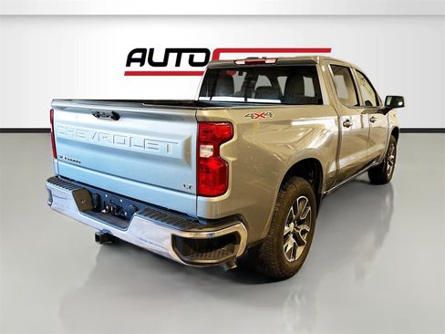 Used 2025 Chevrolet Silverado 1500 LT image 7