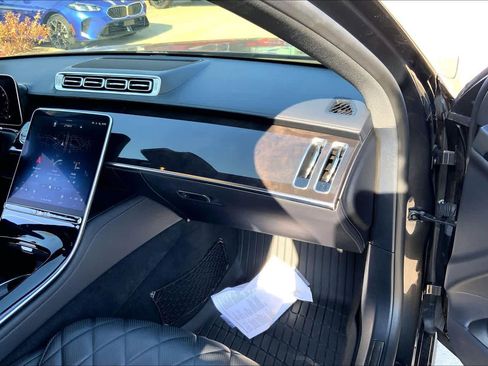 Used 2022 Mercedes-Benz S 580 4MATIC Sedan image 16