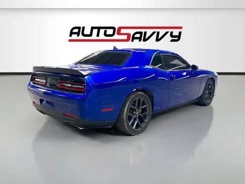 Used 2022 Dodge Challenger R/T w/ Plus Package image 7