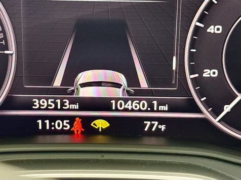 Used 2020 Audi Q5 e Premium Plus w/ Premium Plus Package image 18