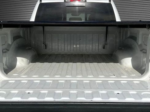Used 2021 RAM 1500 Laramie AWD/4WD image 7