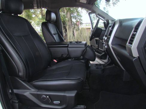 Used 2018 Ford F150 Lariat RWD image 22