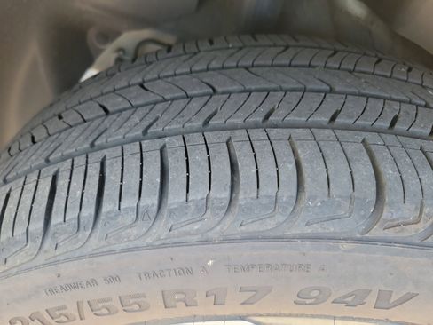 Used 2025 Kia Seltos S image 30