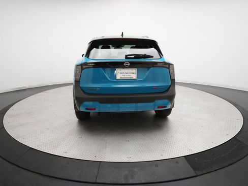 Used 2025 Nissan Kicks SR w/ SR Premium Package AWD/4WD image 24