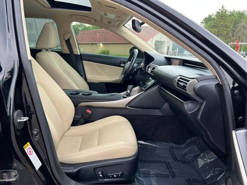 Used 2014 Lexus IS 250 AWD w/ Navigation Package image 24