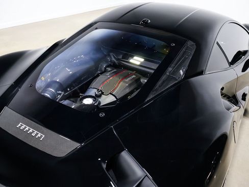 Used 2020 Ferrari 488 Pista image 80