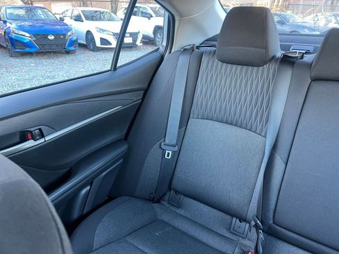 Used 2025 Toyota Camry LE image 38