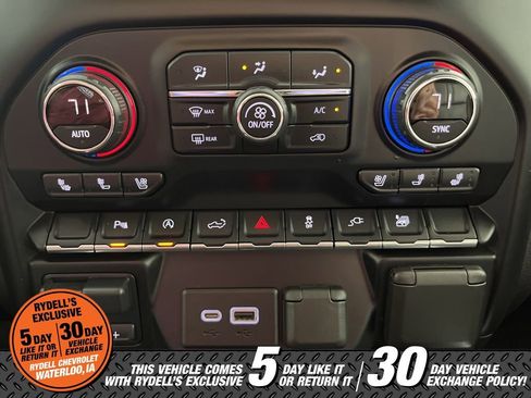 Used 2020 Chevrolet Silverado 1500 High Country AWD/4WD image 41