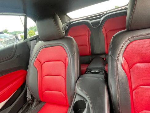 Used 2017 Chevrolet Camaro LT RWD image 35