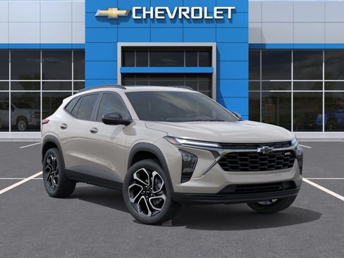 New 2026 Chevrolet Trax RS w/ Sunroof Package FWD image 7