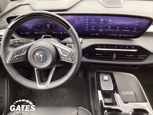 Used 2025 Buick Enclave Avenir w/ Super Cruise Package AWD/4WD image 20