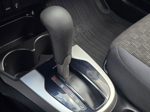 Used 2016 Honda Fit LX image 31