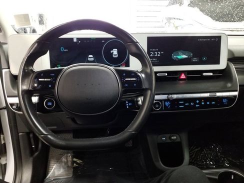 Certified 2023 Hyundai Ioniq 5 SE image 4