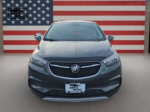 Used 2018 Buick Encore Preferred AWD/4WD image 2