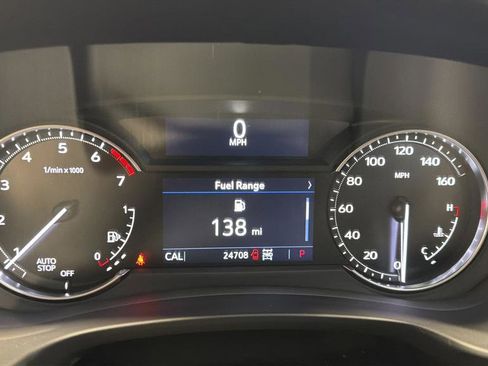 Used 2023 Cadillac XT4 Premium Luxury w/ Cold Weather Package image 19