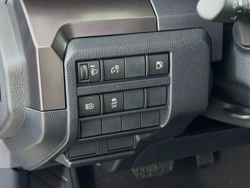 New 2026 Toyota 4Runner SR5 AWD/4WD image 10