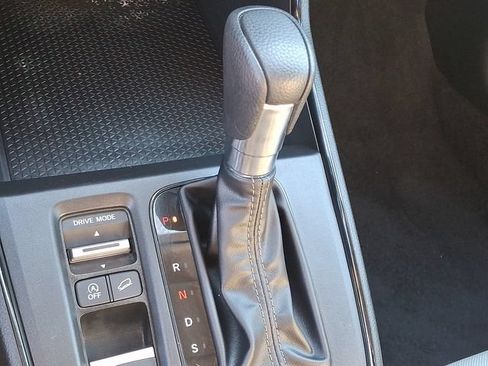 Used 2024 Honda CR-V EX image 16