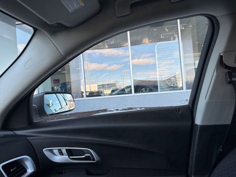 Used 2013 Chevrolet Equinox LS image 22