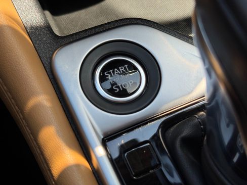 Used 2023 Nissan Sentra SV w/ SV Premium Package image 27