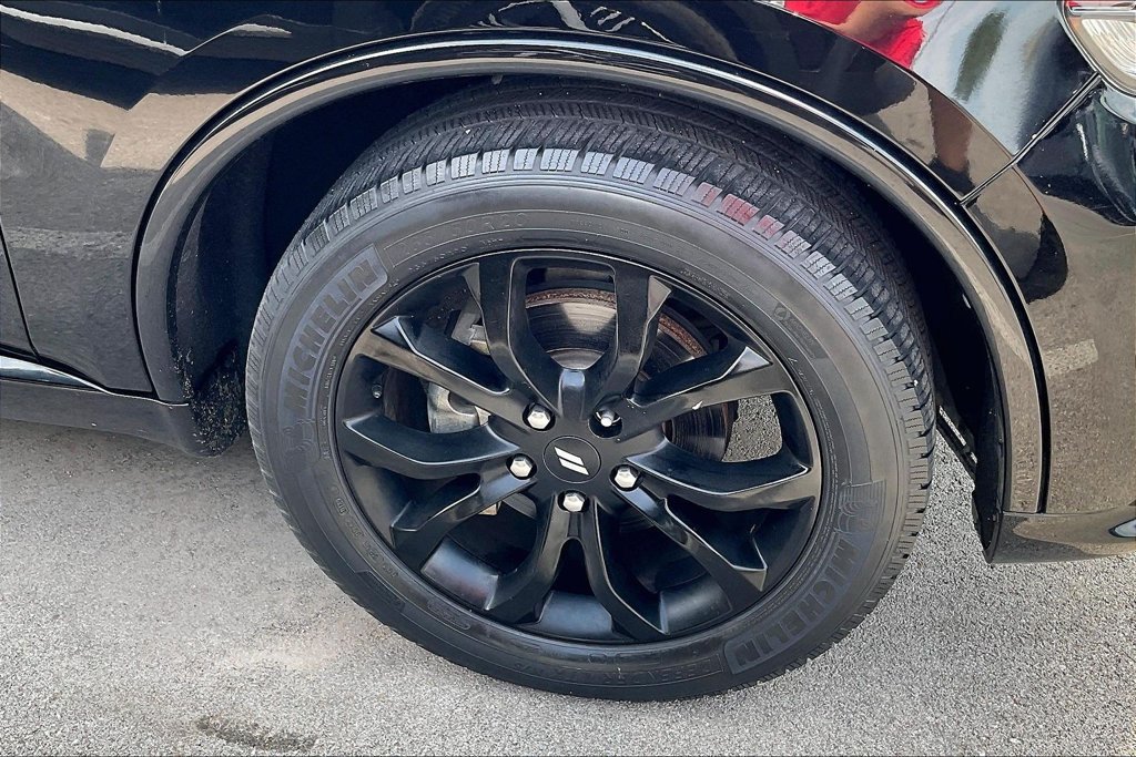 Used 2019 Dodge Durango GT w/ Blacktop Package RWD image 8