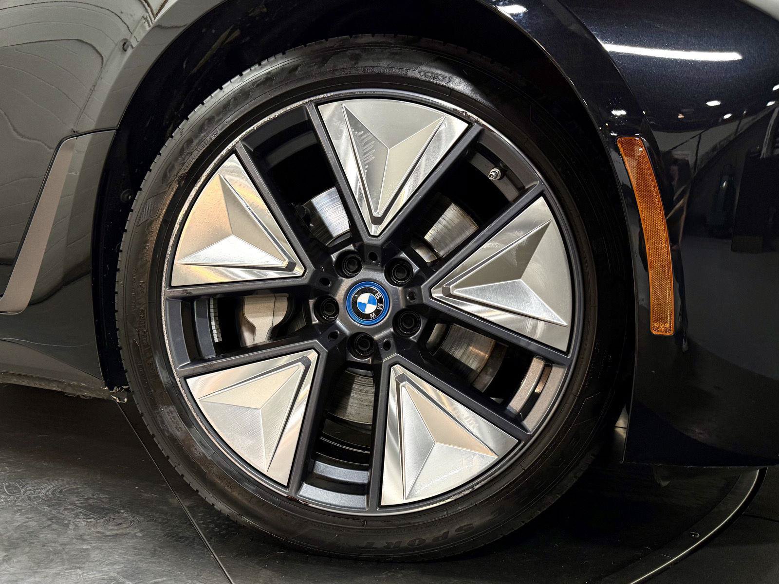 Used 2024 BMW i4 eDrive35 w/ Convenience Package RWD image 10