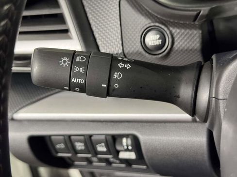 Used 2023 Subaru Forester Premium AWD/4WD image 21