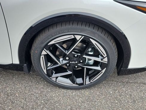 New 2026 Kia K4 GT-Line w/ GT-Line Sunroof Package FWD image 39