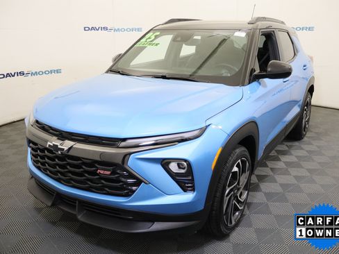 Used 2025 Chevrolet TrailBlazer RS w/ Convenience Package image 12