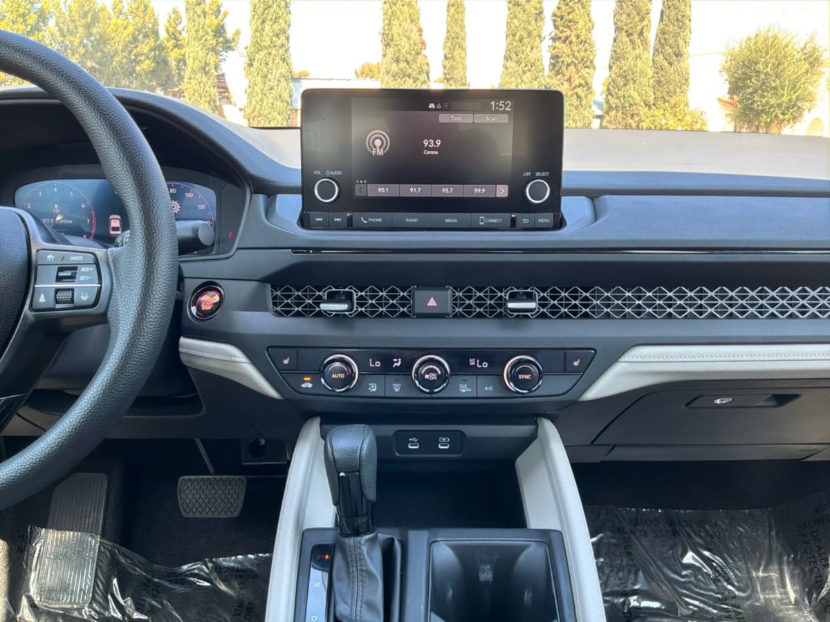 Used 2024 Honda Accord EX image 15