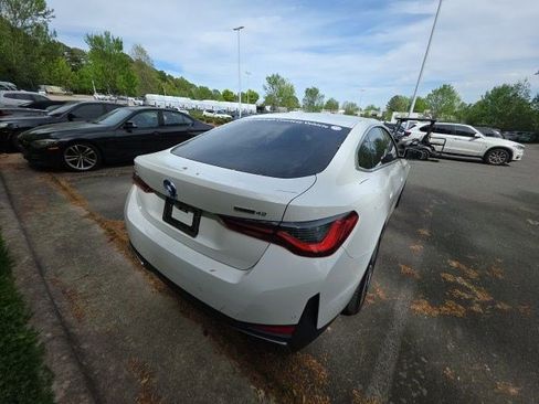 Used 2025 BMW i4 eDrive40 w/ Premium Package image 13