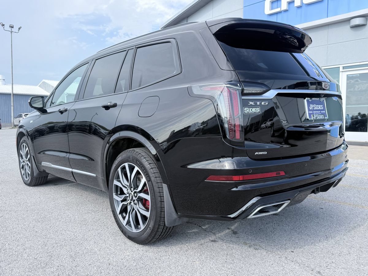 Used 2022 Cadillac XT6 Sport AWD/4WD image 5