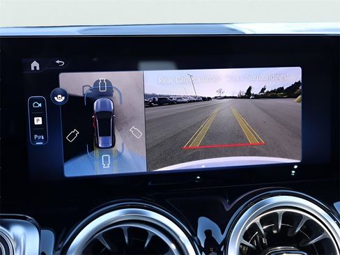 New 2026 Mercedes-Benz GLB 250 4MATIC image 49