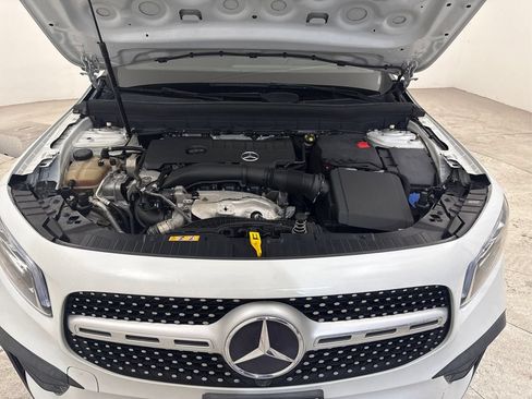 Used 2021 Mercedes-Benz GLB 250 image 16