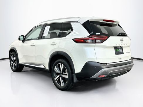 Used 2023 Nissan Rogue SL w/ SL Premium Package AWD/4WD image 5
