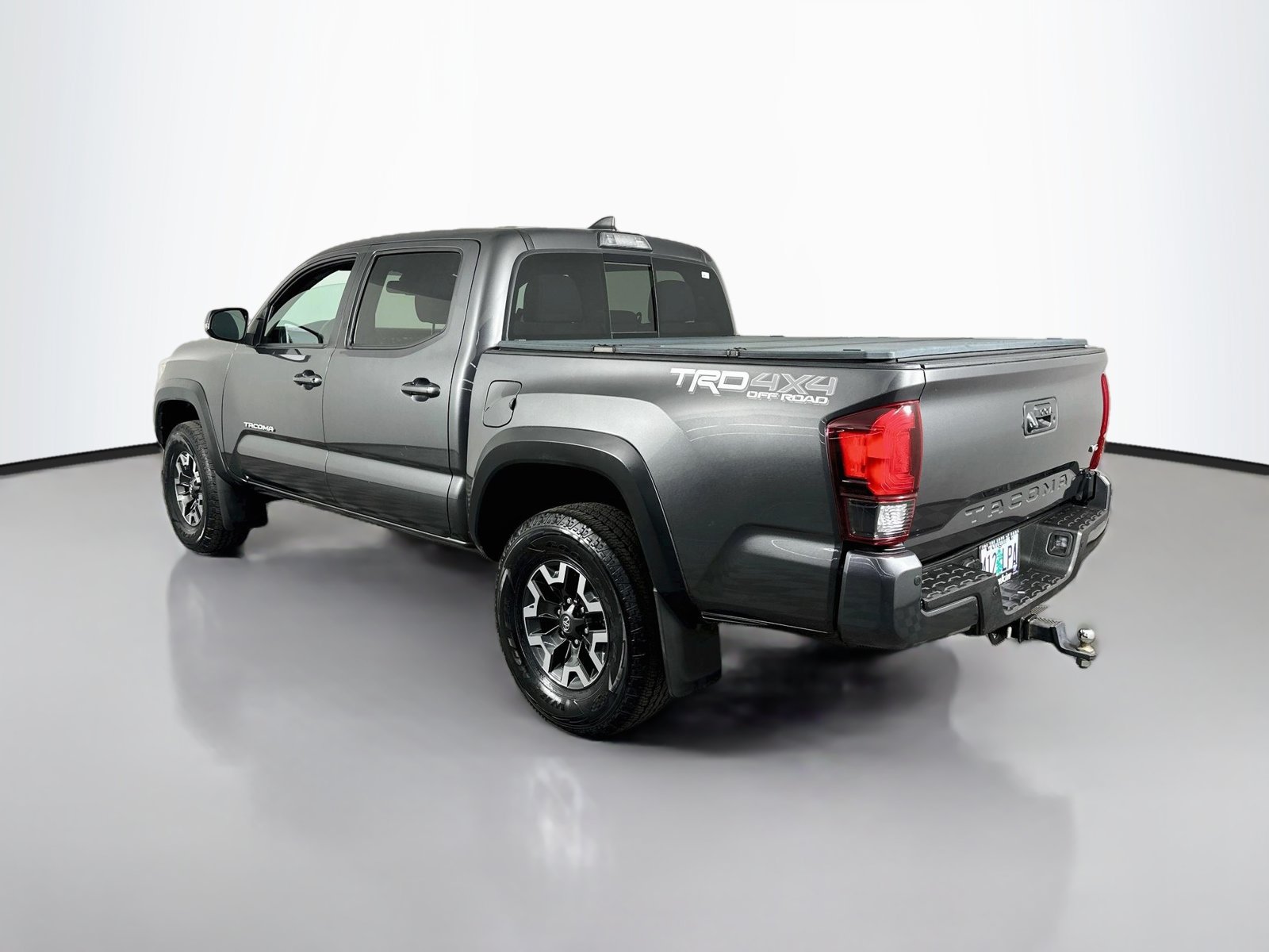 Certified 2019 Toyota Tacoma TRD Off-Road w/ Technology Package AWD/4WD image 5