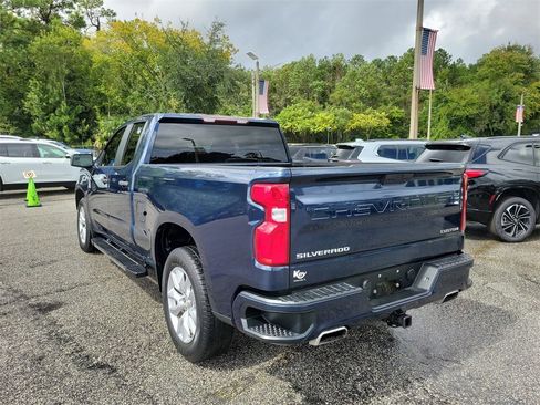 Used 2020 Chevrolet Silverado 1500 Custom w/ Custom Value Package image 9
