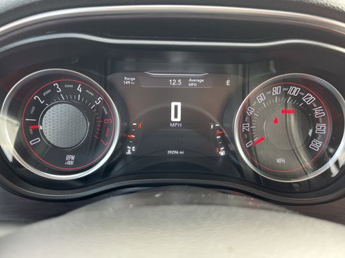 Used 2018 Dodge Challenger R/T Scat Pack image 22