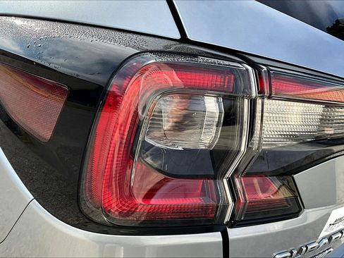 Used 2021 Subaru Outback Premium image 28