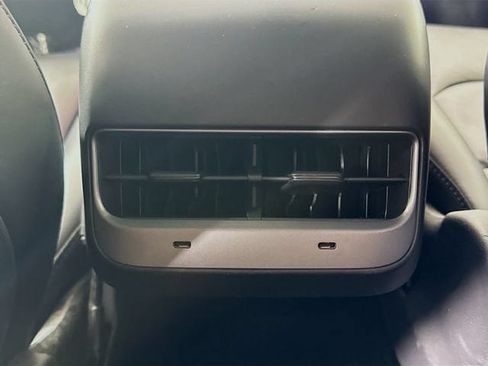 Used 2021 Tesla Model 3 Long Range AWD/4WD image 25