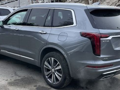 Used 2020 Cadillac XT6 Premium Luxury image 3