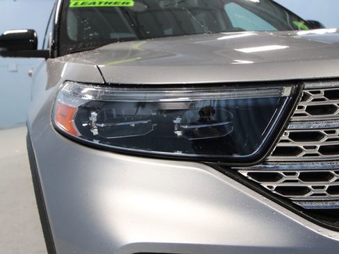 Used 2022 Ford Explorer Limited w/ Equipment Group 301A image 40