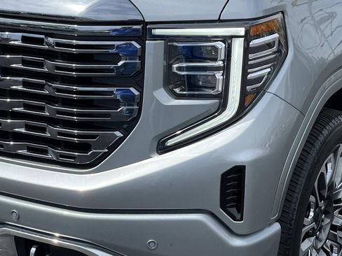 Used 2024 GMC Sierra 1500 Denali Ultimate image 11