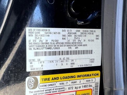 Certified 2021 Lincoln Navigator L Black Label w/ Cargo Convenience Package image 28